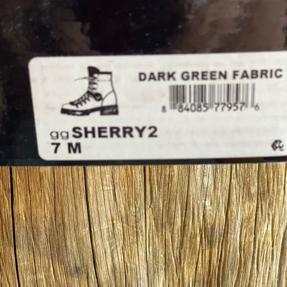 GBG Guess Sherry Bootie Green Size 7 - Picture 6 of 7